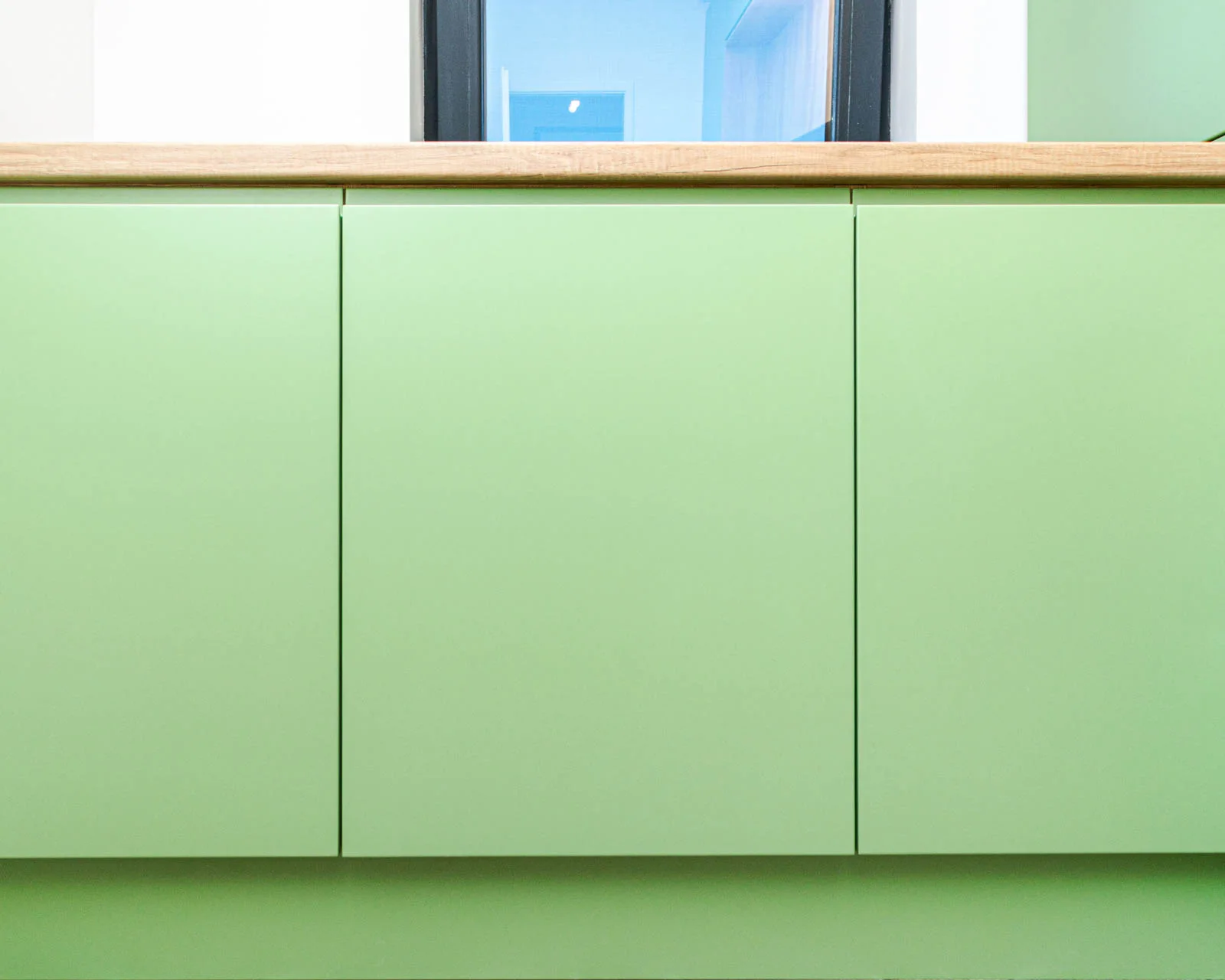 Bucătărie modernă din MDF vopsit 216 — poza 5