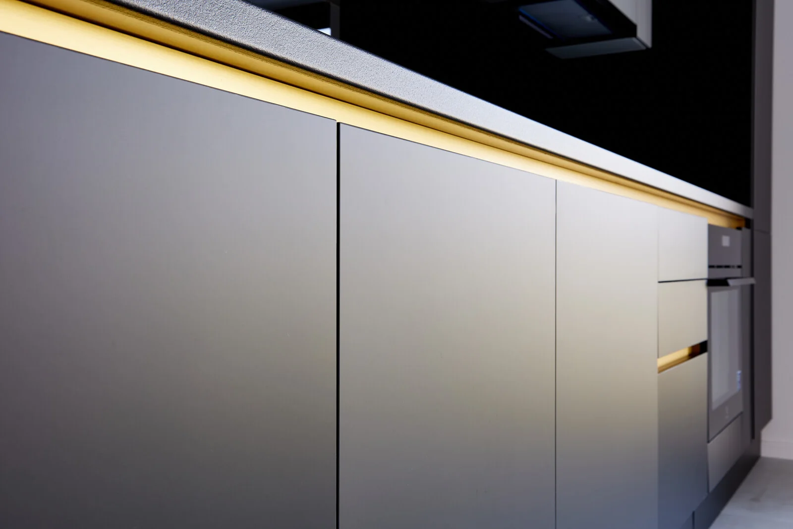 Bucătărie modernă MDF vopsit 239 — poza 4