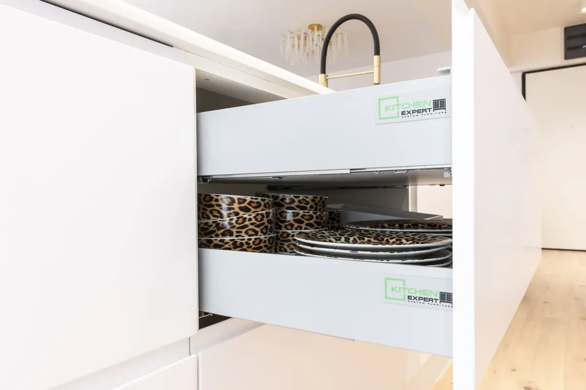 Bucătărie modernă MDF vopsit 262 — poza 7