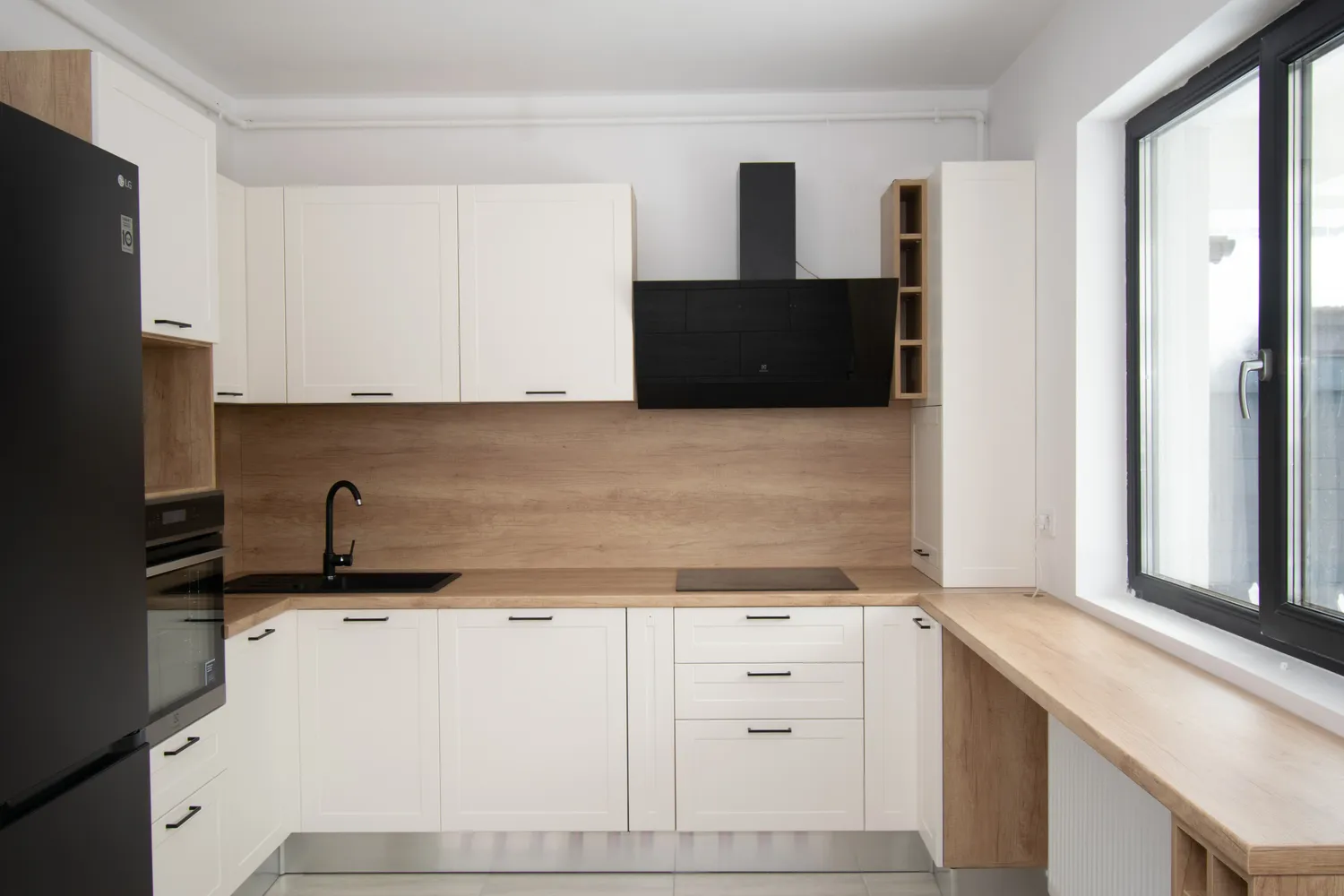 Bucătărie neoclasic MDF vopsit 224 — poza 3