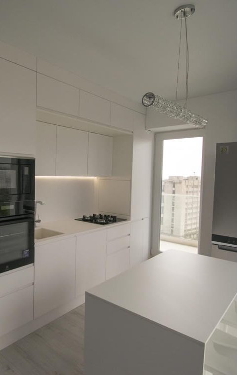 BUCĂTĂRIE MODERNĂ DIN MDF VOPSIT 185