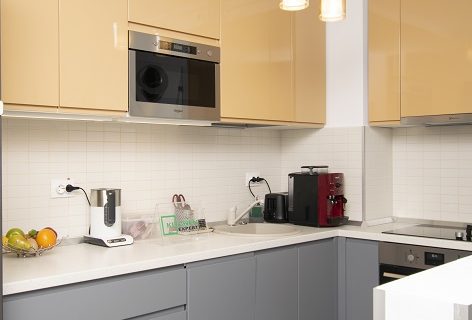 BUCĂTĂRIE MDF VOPSIT LUCIOS 152