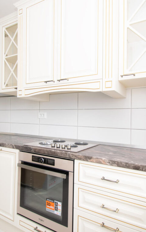 BUCĂTĂRIE NEO-CLASIC MDF VOPSIT 235