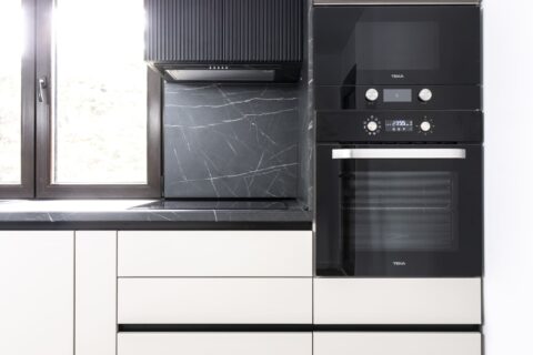BUCĂTĂRIE MODERNĂ MDF VOPSIT 258